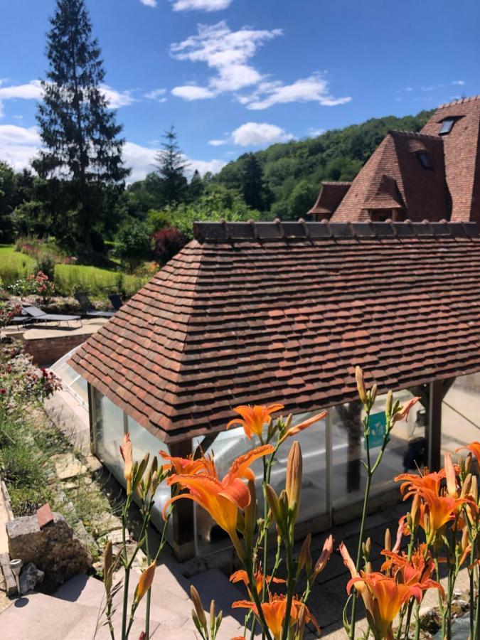Le Prieure Des Fontaines Hotel Les Preaux Eksteriør billede