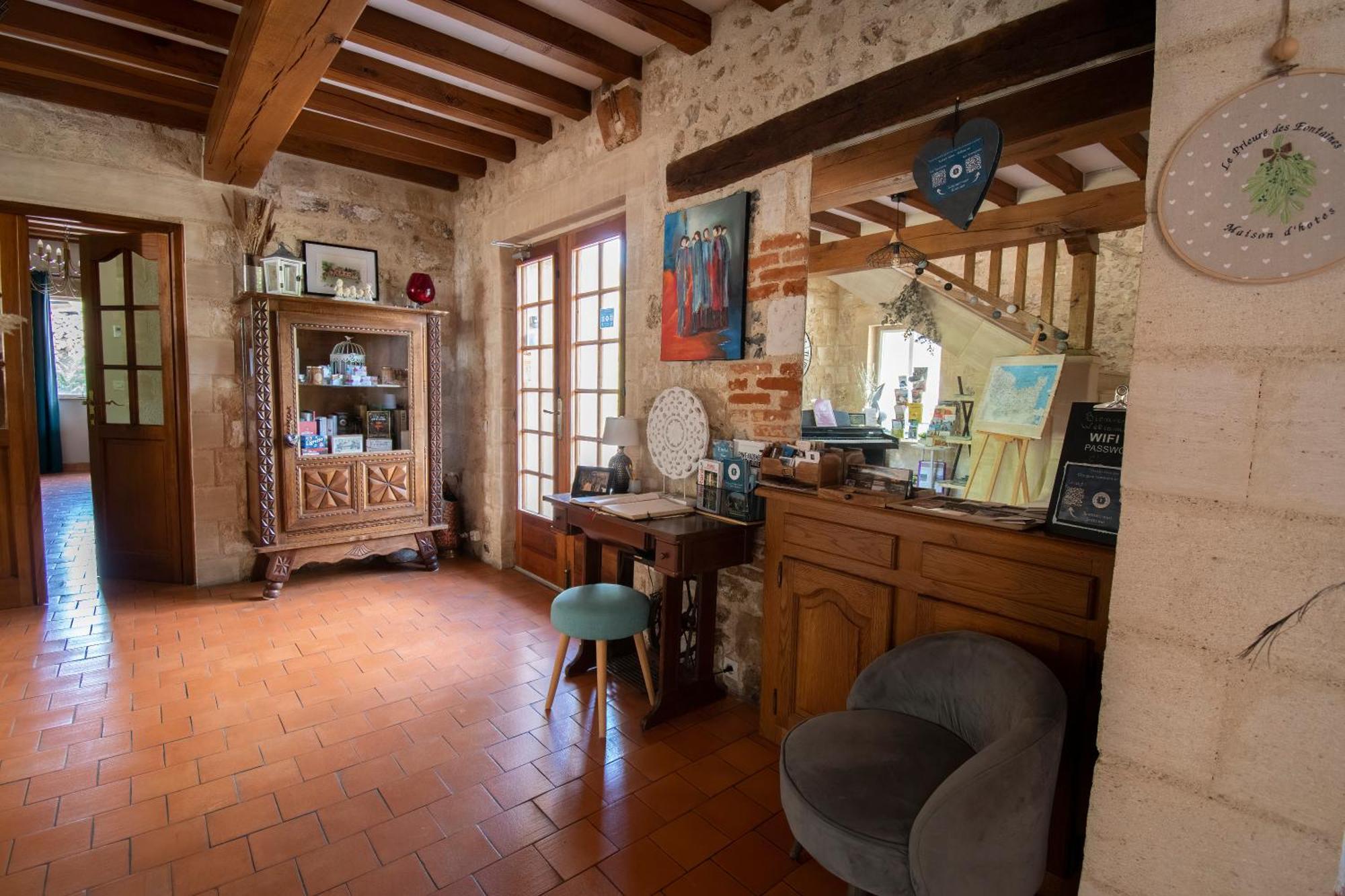 Le Prieure Des Fontaines Hotel Les Preaux Eksteriør billede